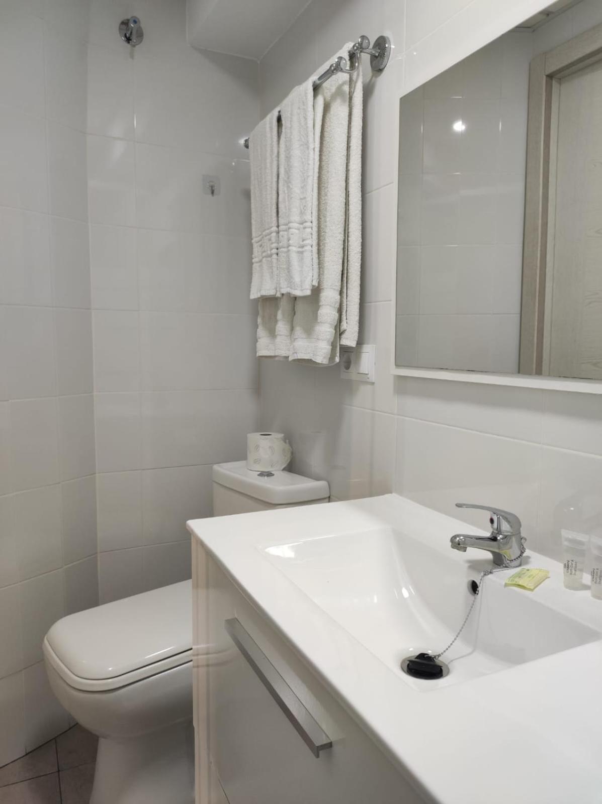 טורמולינוס Apartamento Yash מראה חיצוני תמונה